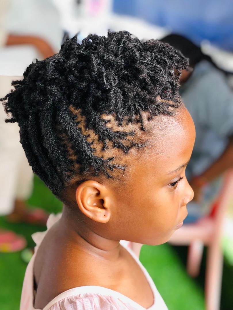 Children dreadlocks styling